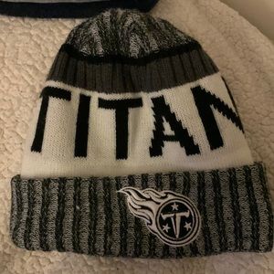 New Era on field winter beanie Tennessee Titans